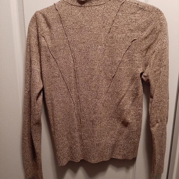 Cardigan - Picture 2 of 3